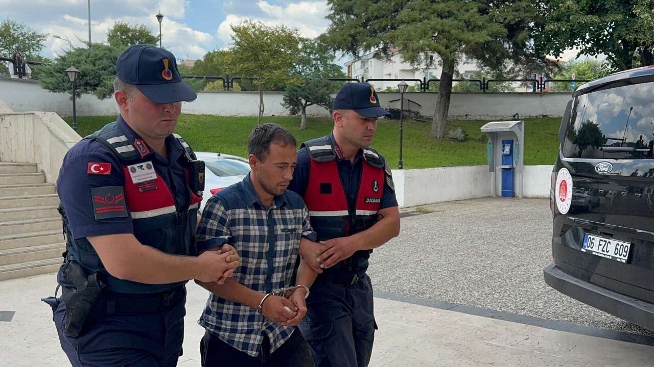 Muğla’da Tüfekli Cinayet Zanlısı Adliyeye Sevk Edildi 2